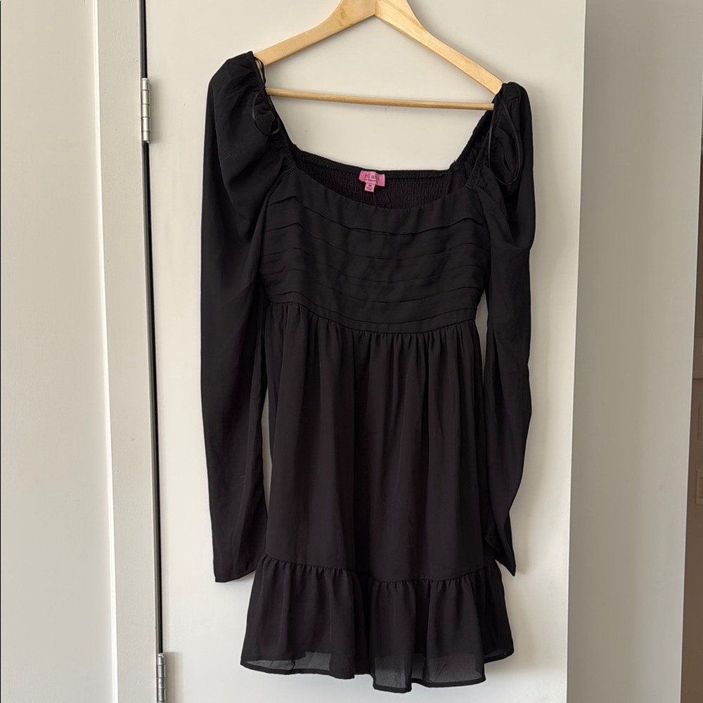 Francesca's Collections Black Dress